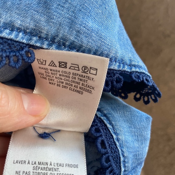 Holding horses denim laced chambray - Picture 9 of 9